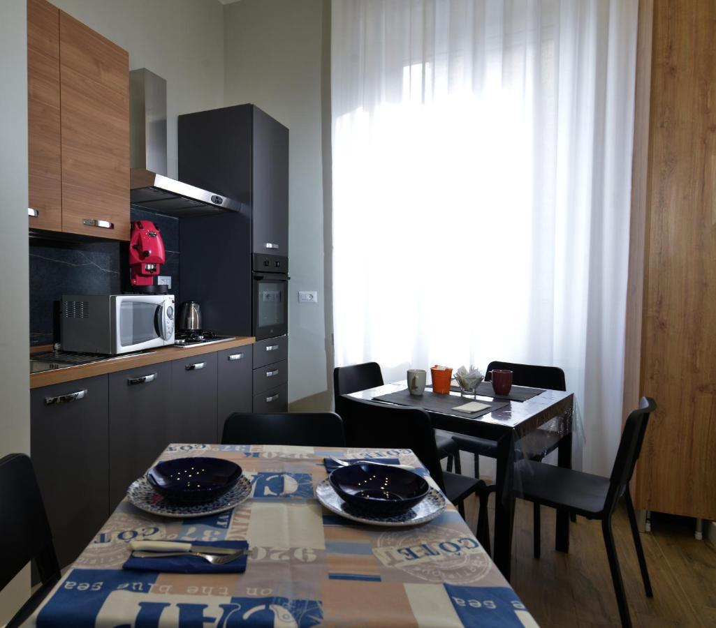 Bed and Breakfast Vivi A Napoli Экстерьер фото