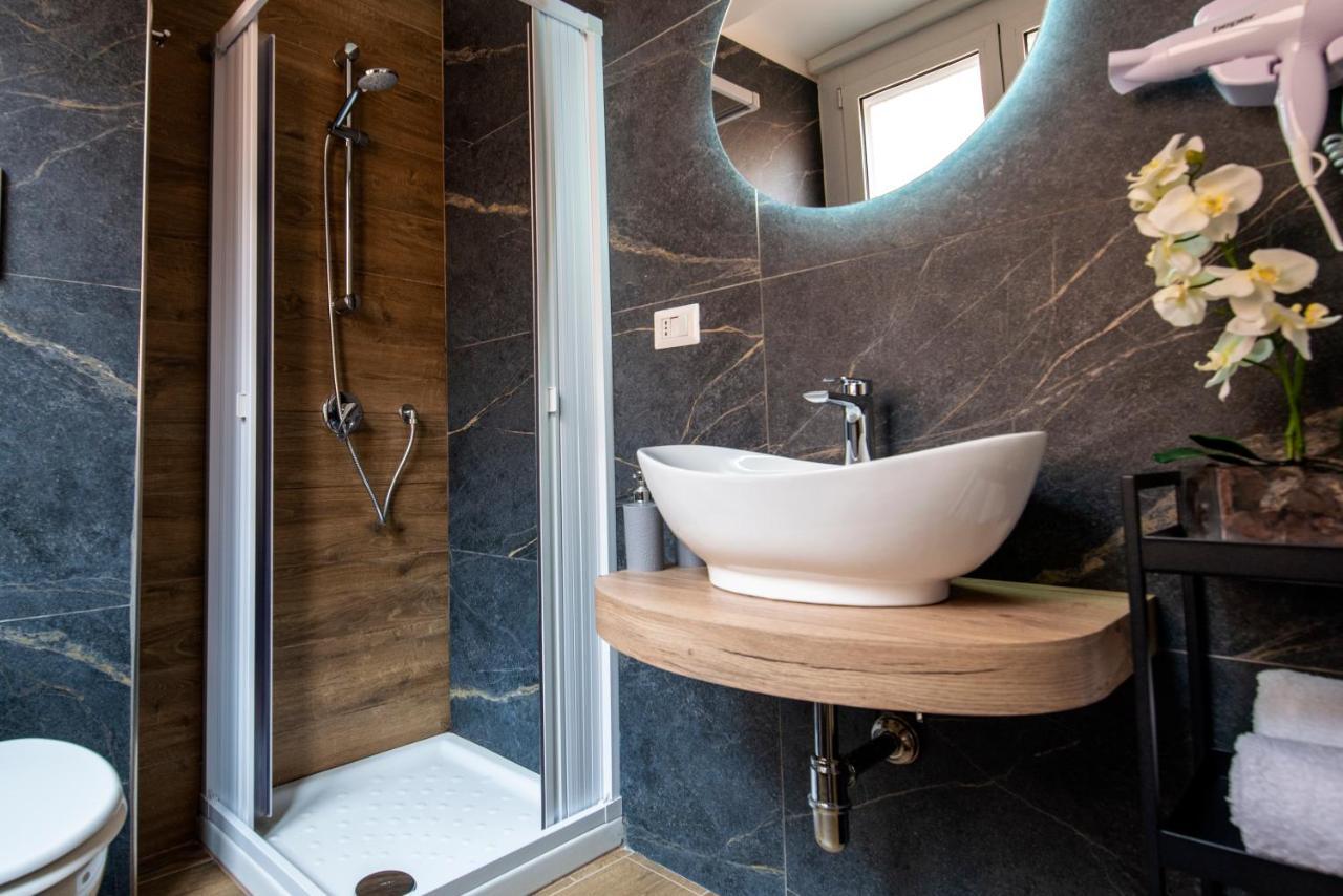 Bed and Breakfast Vivi A Napoli Экстерьер фото