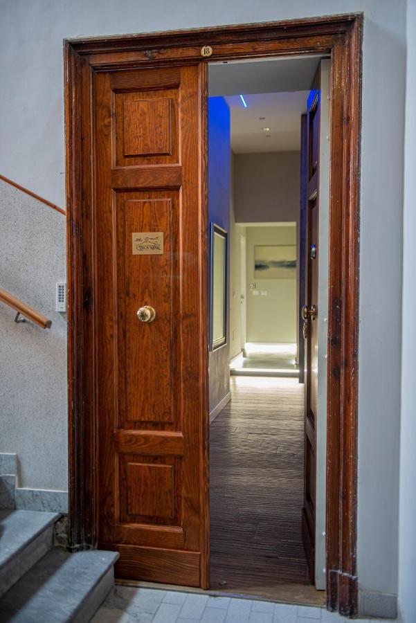 Bed and Breakfast Vivi A Napoli Экстерьер фото